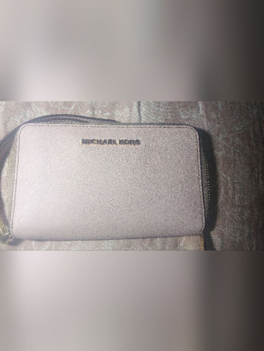 MICHAEL KORS Pale Pink Saffiano Leather Wristlet
